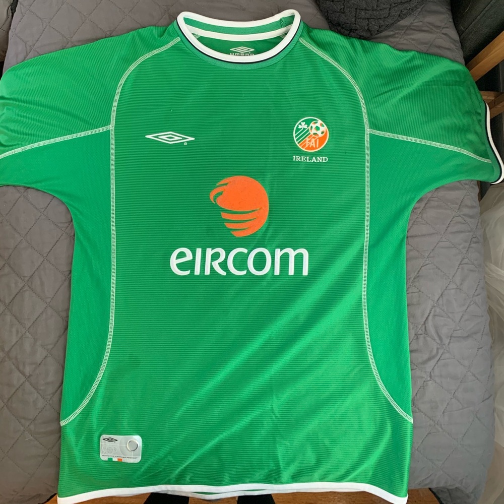 Authentic Umbro Ireland Eircom Soccer Jersey